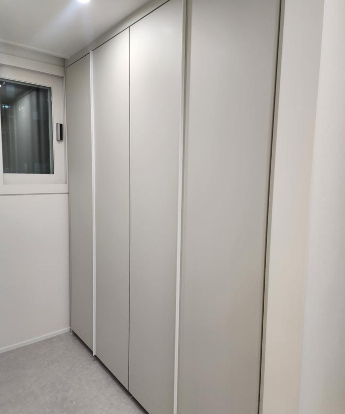 833513927_Om60cbGR_120a270120231ac6fd1fc55c1b897e92a88db0e0.jpg 이미지크게보기